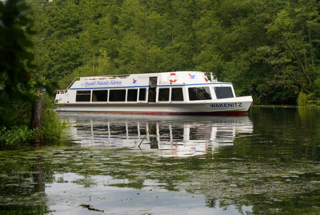 Wakenitz Schifffahrt Luebeck Naturlandschaft